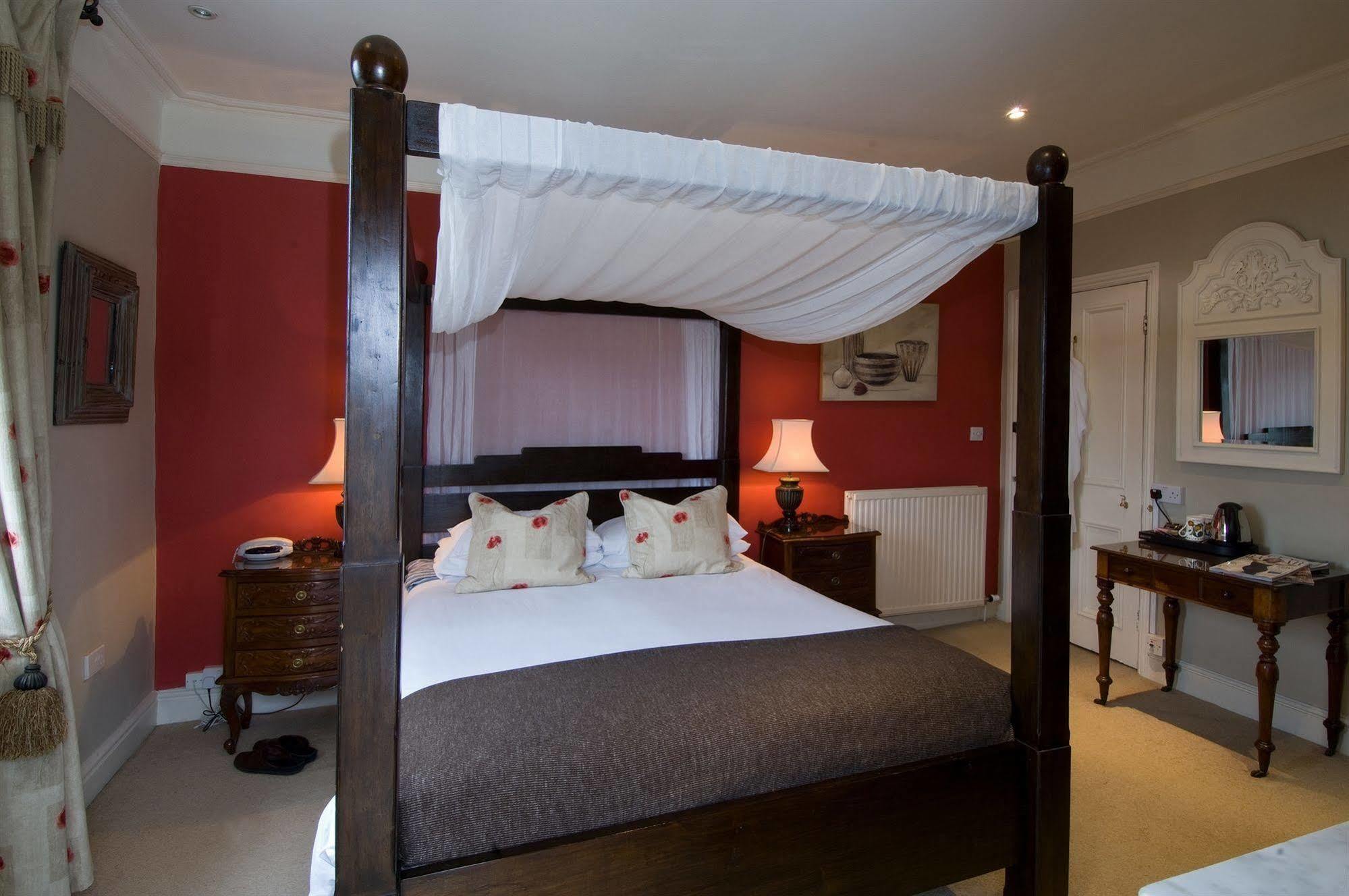 โอลด์ฟิลด์ เฮาส์ Bed & Breakfast บาธ ภายนอก รูปภาพ
